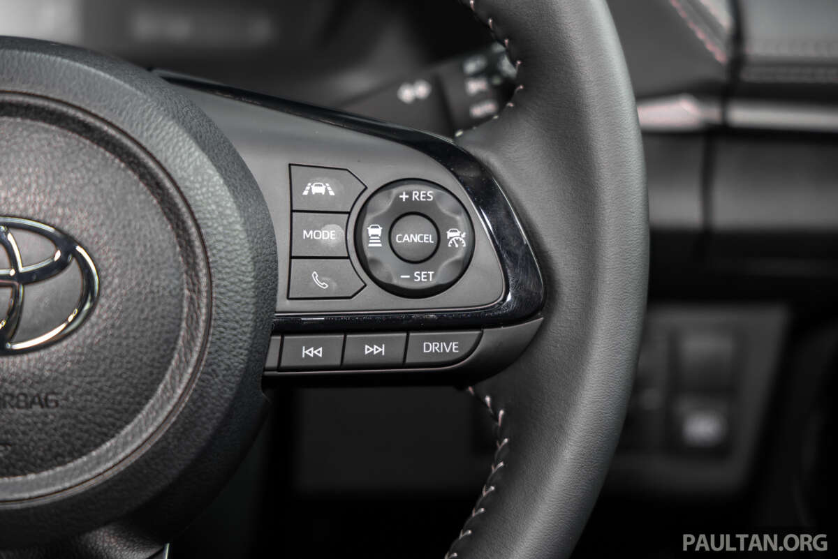 Toyota Safety Sense steering controls